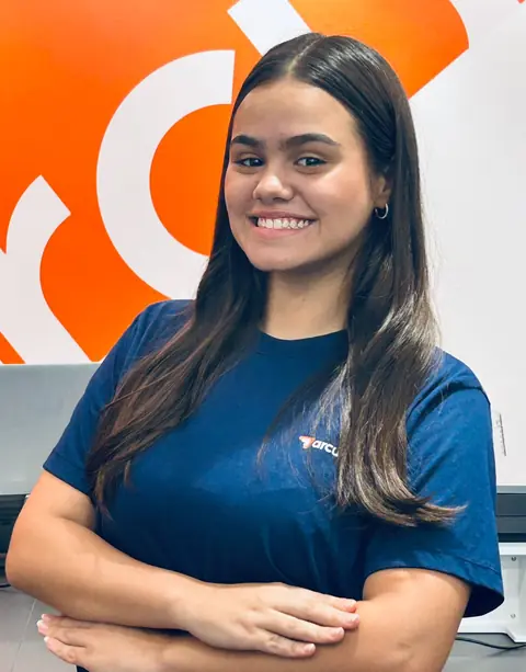 Julia Fressatti, Estagiária Administrativo na Arcus